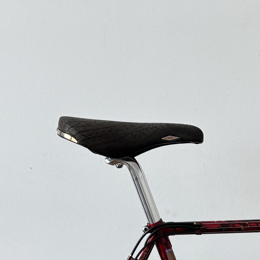 Saddle, side profile